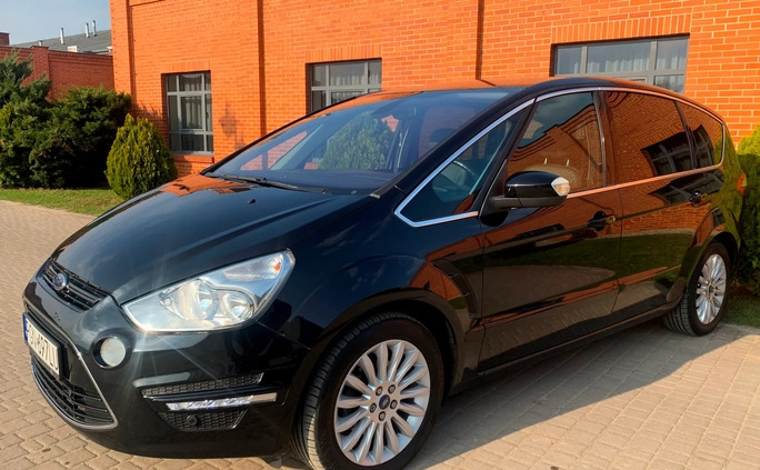 Ford S-Max cena 43500 przebieg: 190000, rok produkcji 2014 z Gniezno małe 742